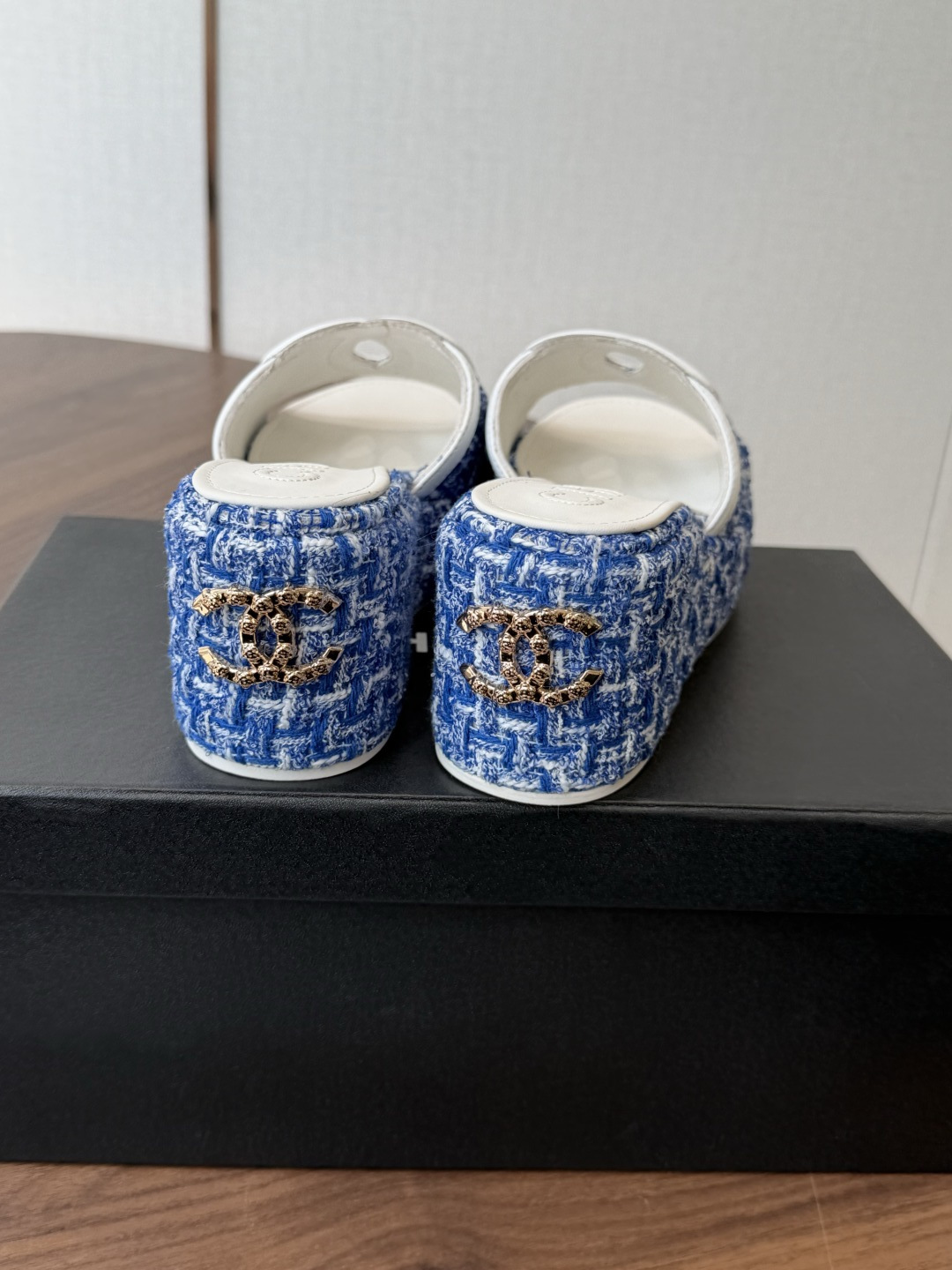 Chanel26ss新款厚底坡跟凉鞋 小个子最爱版 菱格厚底松糕凉鞋 夏天一定要入的拖鞋系列 可文艺可时髦 穿搭率实在太