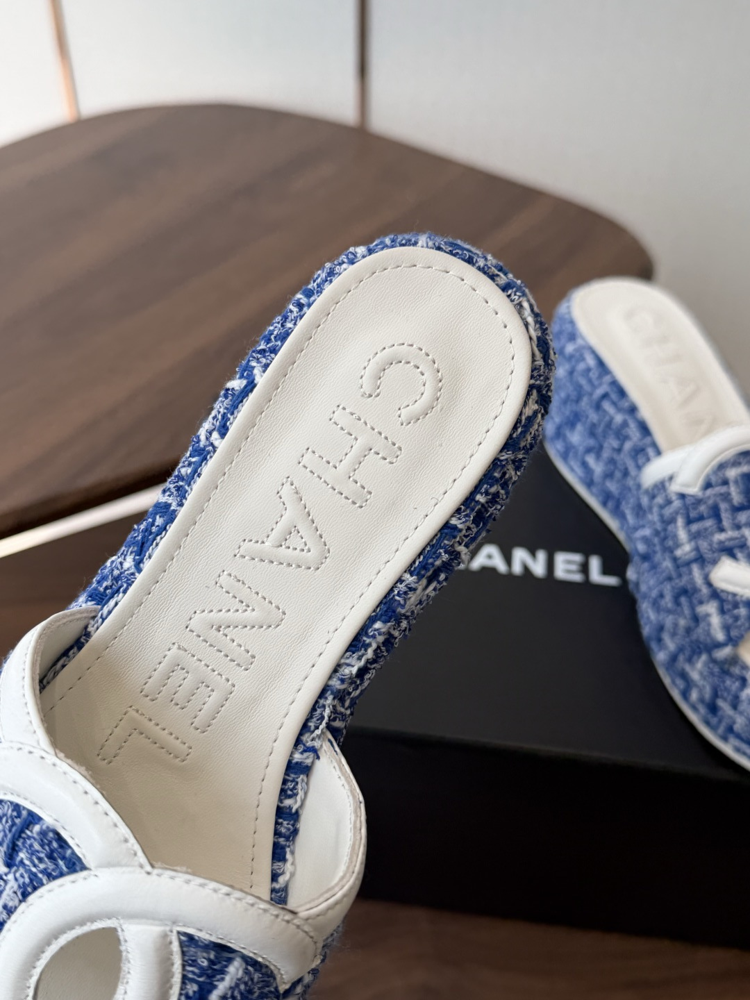 Chanel26ss新款厚底坡跟凉鞋 小个子最爱版 菱格厚底松糕凉鞋 夏天一定要入的拖鞋系列 可文艺可时髦 穿搭率实在太