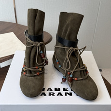 Isabel Marant 伊莎贝尔 26ss 少女感 一眼就心动 一脚蹬平底短靴 isabel marant Isabel Marant 伊莎贝尔 26ss 少女感 一眼就心动 一脚蹬平底短靴 isabel marant