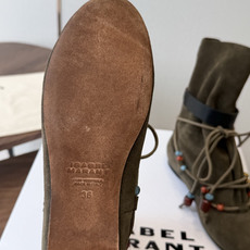 Isabel Marant 伊莎贝尔 26ss 少女感 一眼就心动 一脚蹬平底短靴 isabel marant Isabel Marant 伊莎贝尔 26ss 少女感 一眼就心动 一脚蹬平底短靴 isabel marant