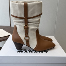 Isabel Marant 伊莎贝尔 26ss 少女感 一眼就心动 一脚蹬平底短靴 isabel marant Isabel Marant 伊莎贝尔 26ss 少女感 一眼就心动 一脚蹬平底短靴 isabel marant
