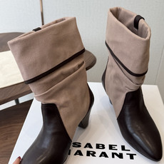 Isabel Marant 伊莎贝尔 26ss 少女感 一眼就心动 一脚蹬平底短靴 isabel marant Isabel Marant 伊莎贝尔 26ss 少女感 一眼就心动 一脚蹬平底短靴 isabel marant