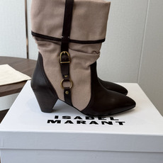 Isabel Marant 伊莎贝尔 26ss 少女感 一眼就心动 一脚蹬平底短靴 isabel marant Isabel Marant 伊莎贝尔 26ss 少女感 一眼就心动 一脚蹬平底短靴 isabel marant