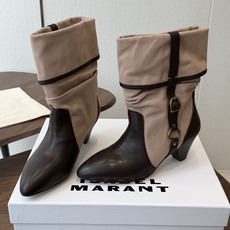Isabel Marant 伊莎贝尔 26ss 少女感 一眼就心动 一脚蹬平底短靴 isabel marant Isabel Marant 伊莎贝尔 26ss 少女感 一眼就心动 一脚蹬平底短靴 isabel marant