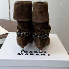 Isabel Marant 伊莎贝尔 26ss 少女感 一眼就心动 一脚蹬平底短靴 isabel marant Isabel Marant 伊莎贝尔 26ss 少女感 一眼就心动 一脚蹬平底短靴 isabel marant
