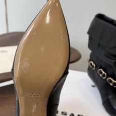 Isabel Marant 伊莎贝尔 26ss 少女感 一眼就心动 一脚蹬平底短靴 isabel marant Isabel Marant 伊莎贝尔 26ss 少女感 一眼就心动 一脚蹬平底短靴 isabel marant