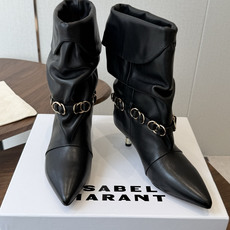 Isabel Marant 伊莎贝尔 26ss 少女感 一眼就心动 一脚蹬平底短靴 isabel marant Isabel Marant 伊莎贝尔 26ss 少女感 一眼就心动 一脚蹬平底短靴 isabel marant