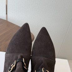 Isabel Marant 伊莎贝尔 26ss 少女感 一眼就心动 一脚蹬平底短靴 isabel marant Isabel Marant 伊莎贝尔 26ss 少女感 一眼就心动 一脚蹬平底短靴 isabel marant