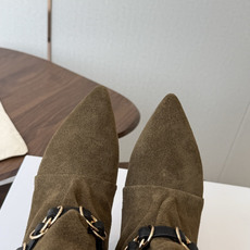 Isabel Marant 伊莎贝尔 26ss 少女感 一眼就心动 一脚蹬平底短靴 isabel marant Isabel Marant 伊莎贝尔 26ss 少女感 一眼就心动 一脚蹬平底短靴 isabel marant