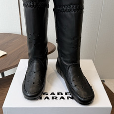 Isabel Marant 伊莎贝尔 26ss 少女感 一眼就心动 一脚蹬平底短靴 isabel marant Isabel Marant 伊莎贝尔 26ss 少女感 一眼就心动 一脚蹬平底短靴 isabel marant