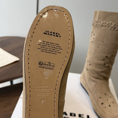Isabel Marant 伊莎贝尔 26ss 少女感 一眼就心动 一脚蹬平底短靴 isabel marant Isabel Marant 伊莎贝尔 26ss 少女感 一眼就心动 一脚蹬平底短靴 isabel marant