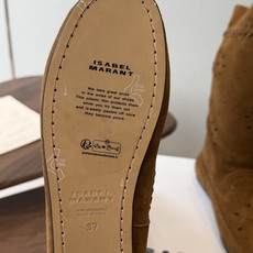 Isabel Marant 伊莎贝尔 26ss 少女感 一眼就心动 一脚蹬平底短靴 isabel marant Isabel Marant 伊莎贝尔 26ss 少女感 一眼就心动 一脚蹬平底短靴 isabel marant
