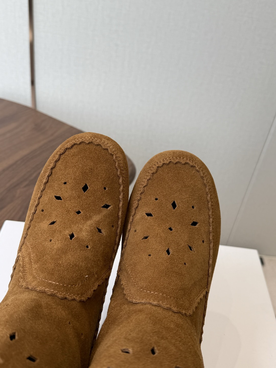 Isabel Marant 伊莎贝尔 26ss 少女感 一眼就心动 一脚蹬平底短靴 isabel marant Isabel Marant 伊莎贝尔 26ss 少女感 一眼就心动 一脚蹬平底短靴 isabel marant