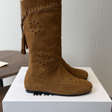 Isabel Marant 伊莎贝尔 26ss 少女感 一眼就心动 一脚蹬平底短靴 isabel marant Isabel Marant 伊莎贝尔 26ss 少女感 一眼就心动 一脚蹬平底短靴 isabel marant