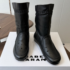 Isabel Marant 伊莎贝尔 26ss 少女感 一眼就心动 一脚蹬平底短靴 isabel marant Isabel Marant 伊莎贝尔 26ss 少女感 一眼就心动 一脚蹬平底短靴 isabel marant