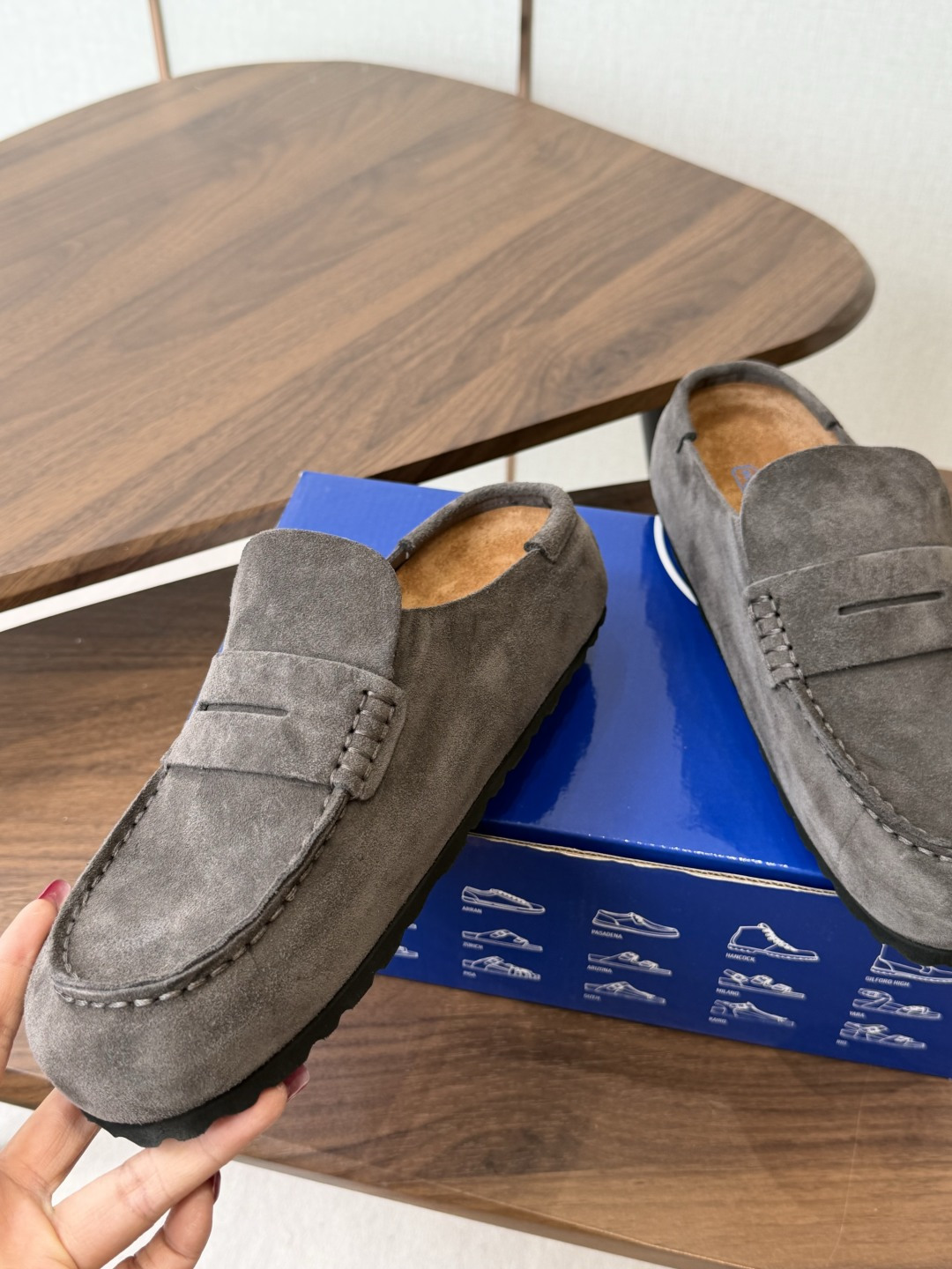 Birkenstock 26ss 新款 勃肯 情侣款 包头拖 这个品牌刚出我就心动了 代购找很久才买到货,真的一鞋难求, Birkenstock 26ss 新款 勃肯 情侣款 包头拖 这个品牌刚出我就心动了 代购找很久才买到货,真的一鞋难求,