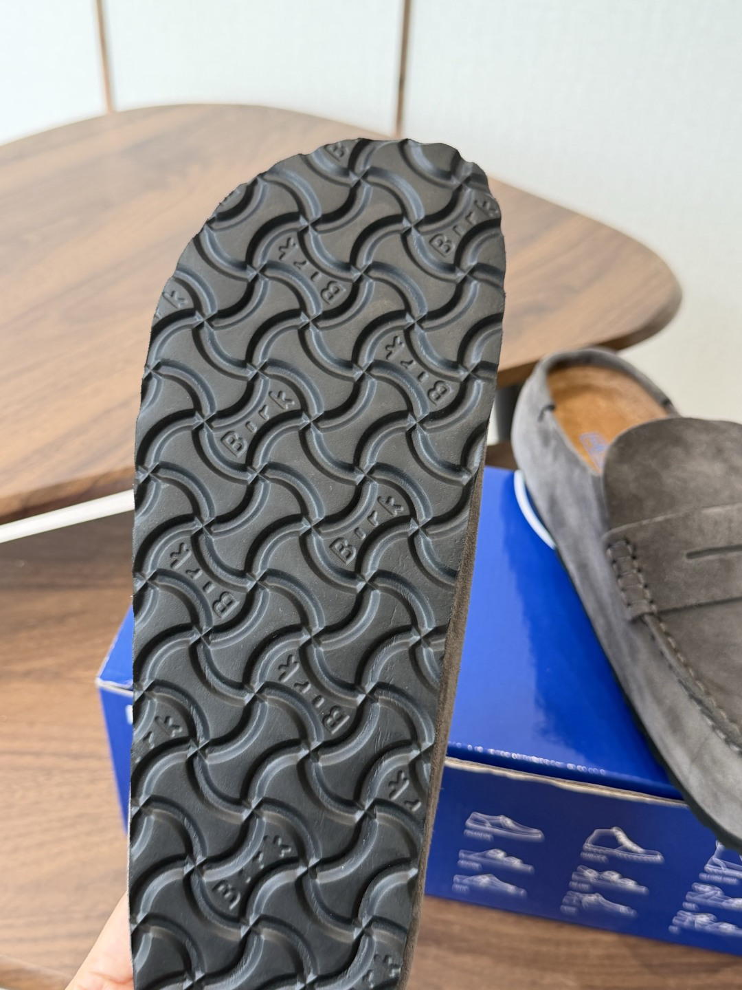 Birkenstock 26ss 新款 勃肯 情侣款 包头拖 这个品牌刚出我就心动了 代购找很久才买到货,真的一鞋难求, Birkenstock 26ss 新款 勃肯 情侣款 包头拖 这个品牌刚出我就心动了 代购找很久才买到货,真的一鞋难求,