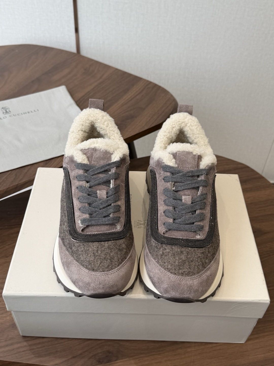 Brunello Cucinelli  26ss最新 Bc 系带 羊毛休闲鞋  鞋面进口麂皮/进口牛皮 内里进口羊毛/羊