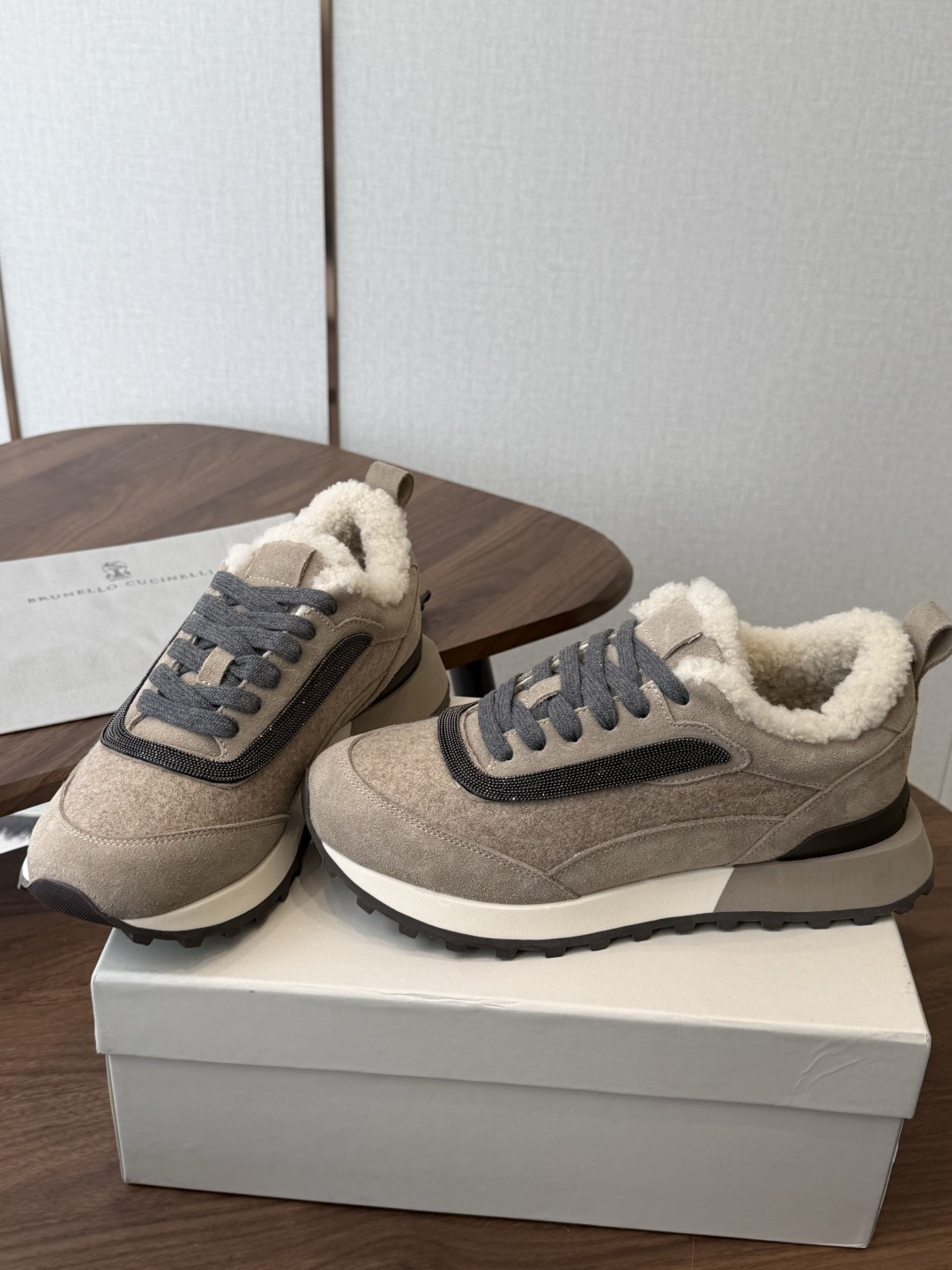 Brunello Cucinelli 26ss最新 Bc 系带 羊毛休闲鞋 鞋面进口麂皮/进口牛皮 内里进口羊毛/羊 Brunello Cucinelli 26ss最新 Bc 系带 羊毛休闲鞋 鞋面进口麂皮/进口牛皮 内里进口羊毛/羊
