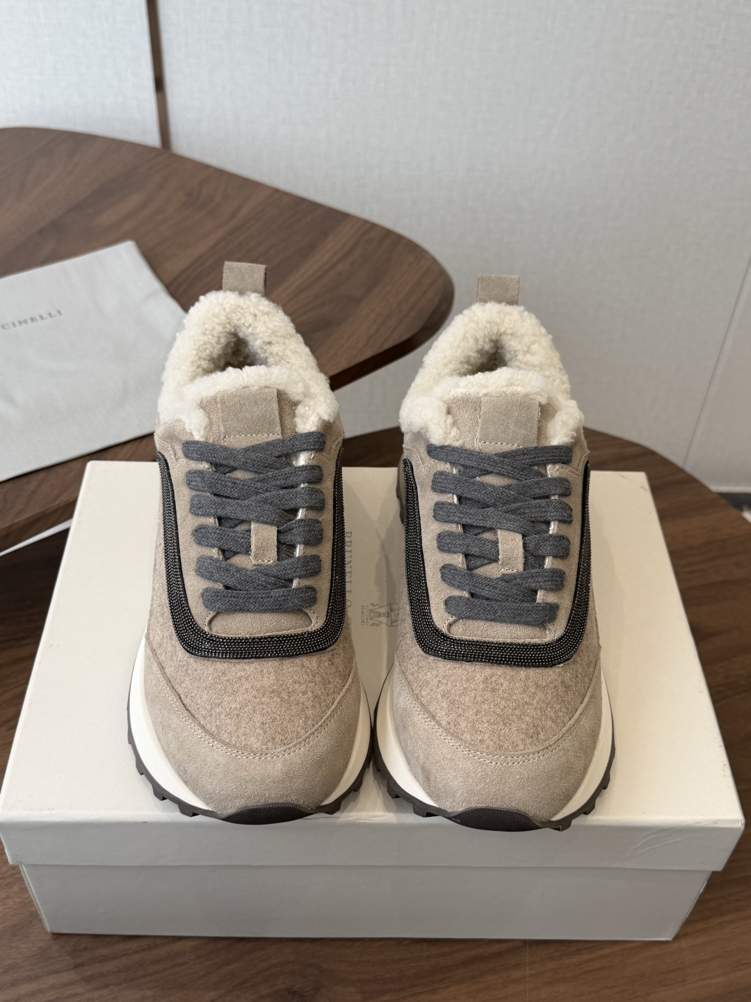 Brunello Cucinelli  26ss最新 Bc 系带 羊毛休闲鞋  鞋面进口麂皮/进口牛皮 内里进口羊毛/羊