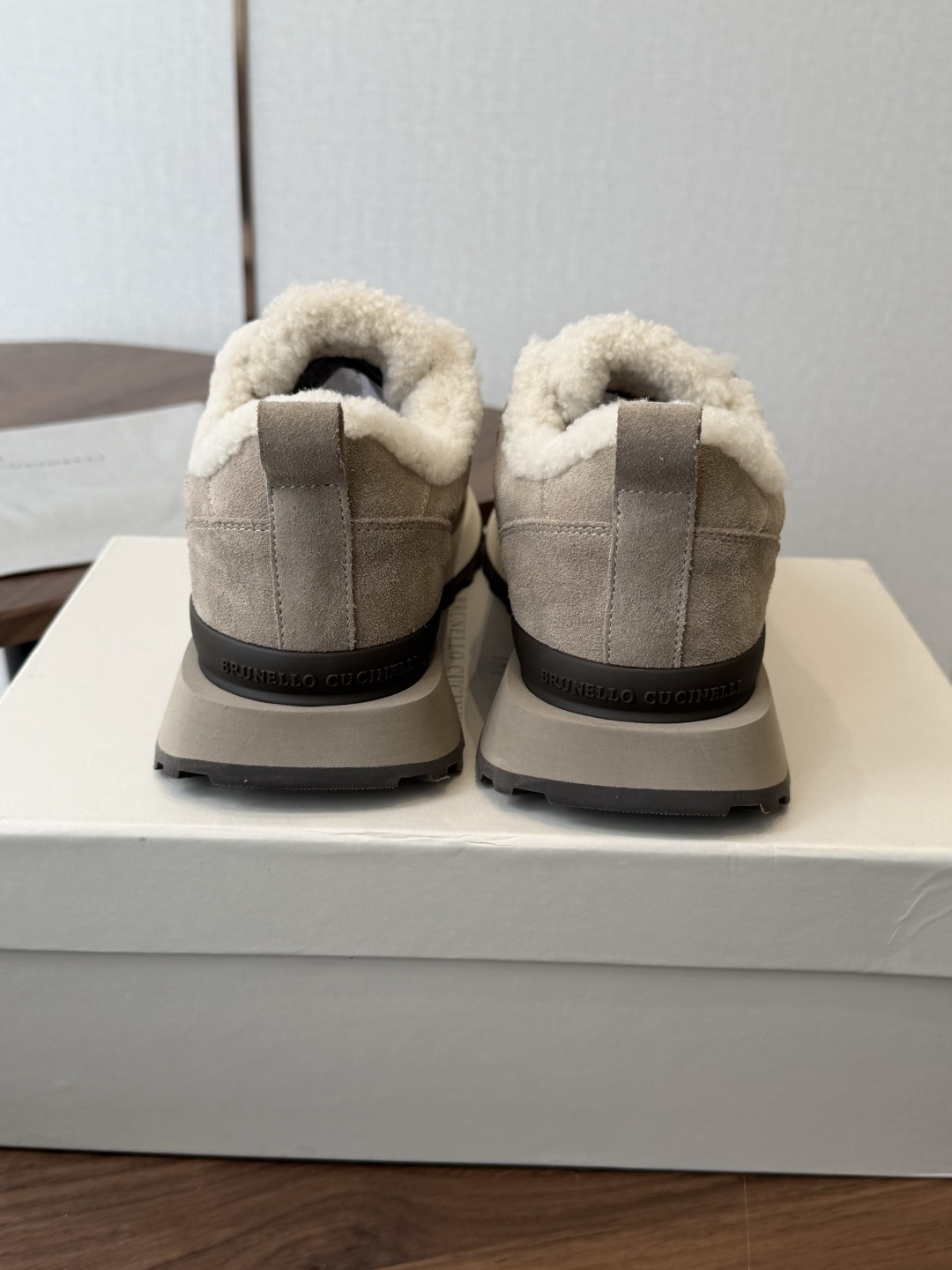 Brunello Cucinelli 26ss最新 Bc 系带 羊毛休闲鞋 鞋面进口麂皮/进口牛皮 内里进口羊毛/羊 Brunello Cucinelli 26ss最新 Bc 系带 羊毛休闲鞋 鞋面进口麂皮/进口牛皮 内里进口羊毛/羊