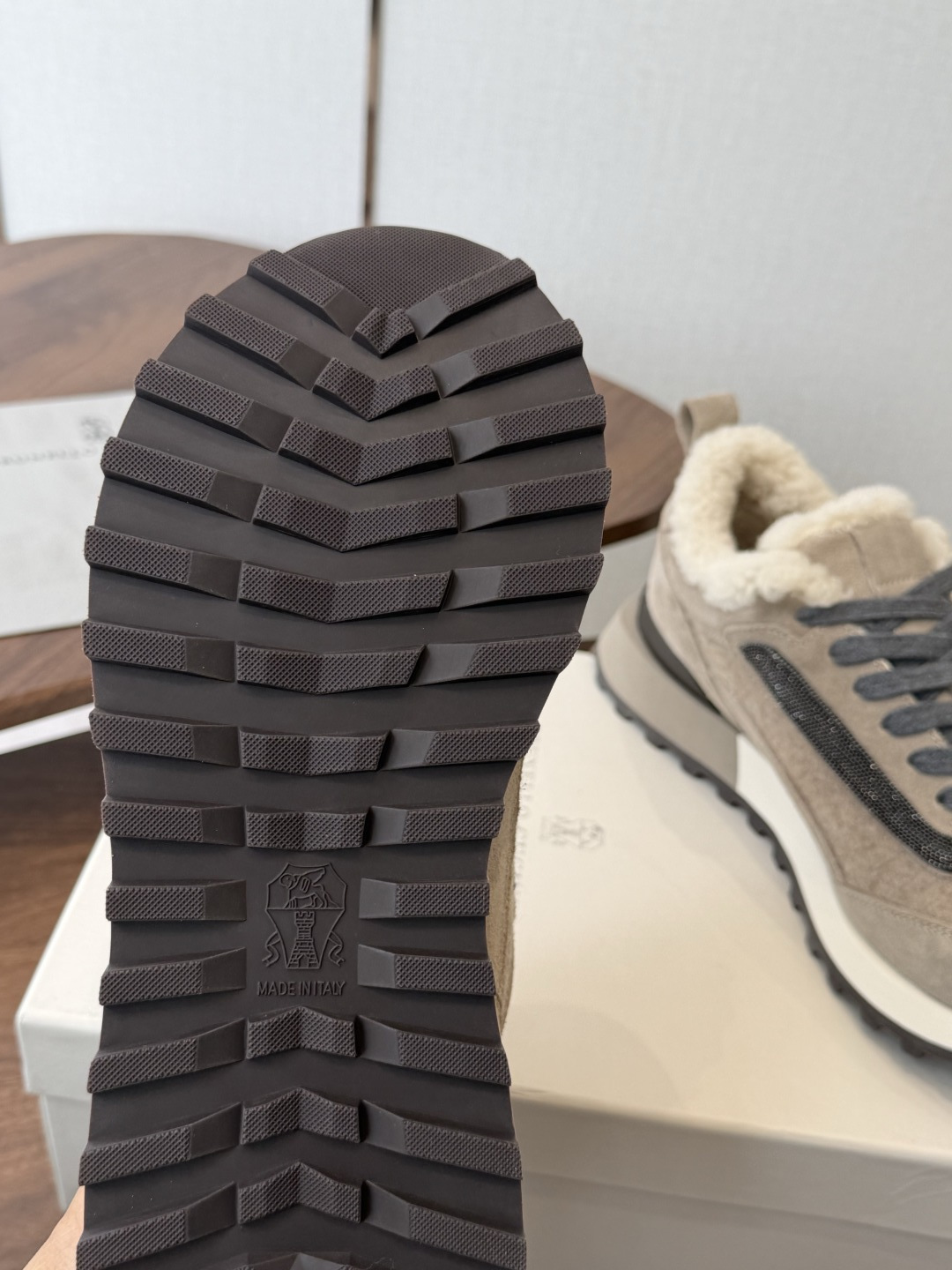 Brunello Cucinelli 26ss最新 Bc 系带 羊毛休闲鞋 鞋面进口麂皮/进口牛皮 内里进口羊毛/羊 Brunello Cucinelli 26ss最新 Bc 系带 羊毛休闲鞋 鞋面进口麂皮/进口牛皮 内里进口羊毛/羊