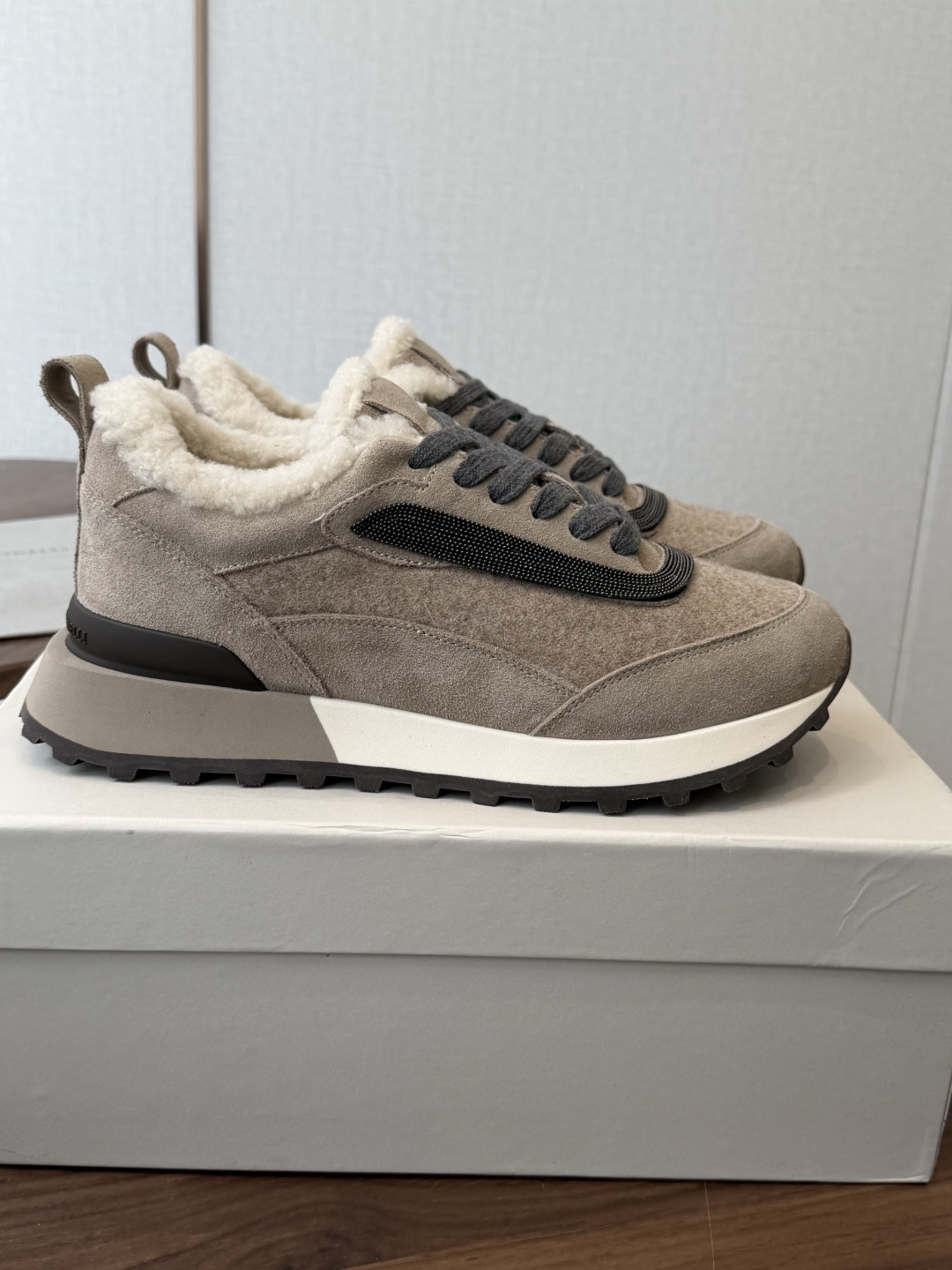 Brunello Cucinelli 26ss最新 Bc 系带 羊毛休闲鞋 鞋面进口麂皮/进口牛皮 内里进口羊毛/羊 Brunello Cucinelli 26ss最新 Bc 系带 羊毛休闲鞋 鞋面进口麂皮/进口牛皮 内里进口羊毛/羊