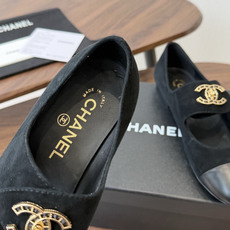 CHANEL 香奈儿 26ss 圆头 金属扣玛丽珍 单鞋 第一眼看上就被种草了根据天气变化自由穿搭!套上袜套春夏秒变可 CHANEL 香奈儿 26ss 圆头 金属扣玛丽珍 单鞋 第一眼看上就被种草了根据天气变化自由穿搭!套上袜套春夏秒变可