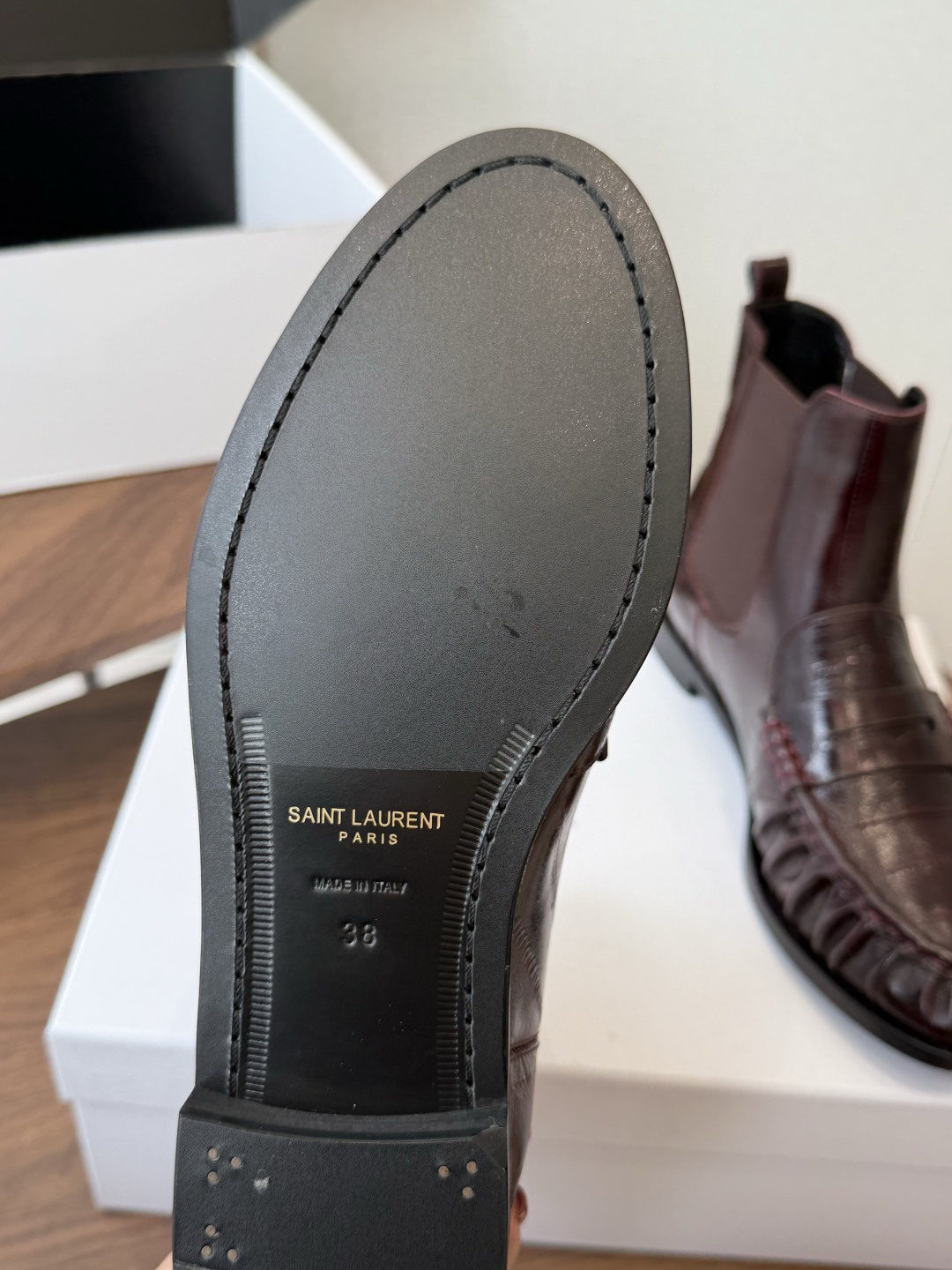 (⚠️官网同步✈️盒包装) YSL Yves Saint Laurent (杨树林)大爆款情侣 樂福鞋小牛皮制造 平 (⚠️官网同步✈️盒包装) YSL Yves Saint Laurent (杨树林)大爆款情侣 樂福鞋小牛皮制造 平