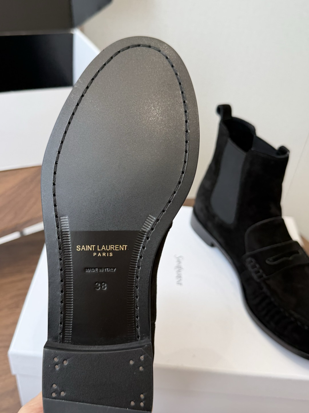（⚠️官网同步✈️盒包装） YSL Yves Saint Laurent  (杨树林）大爆款情侣 樂福鞋小牛皮制造  平