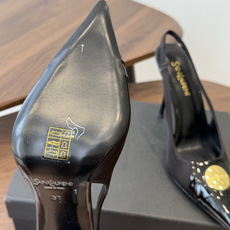 Saint Laurent / 圣罗兰LeeYSL姐姐的美丽尤物又是人间圣罗兰 Rose同款的高跟鞋凉鞋拖鞋化很好修饰脚 Saint Laurent / 圣罗兰LeeYSL姐姐的美丽尤物又是人间圣罗兰 Rose同款的高跟鞋凉鞋拖鞋化很好修饰脚