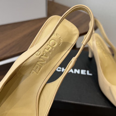 chanel 小香 26ss最新鱼嘴方头高跟鞋 蝴蝶结凉鞋 轻奢而不累脚、上脚可随意搭配春夏的服饰、更加彰显质感和品味、 chanel 小香 26ss最新鱼嘴方头高跟鞋 蝴蝶结凉鞋 轻奢而不累脚、上脚可随意搭配春夏的服饰、更加彰显质感和品味、