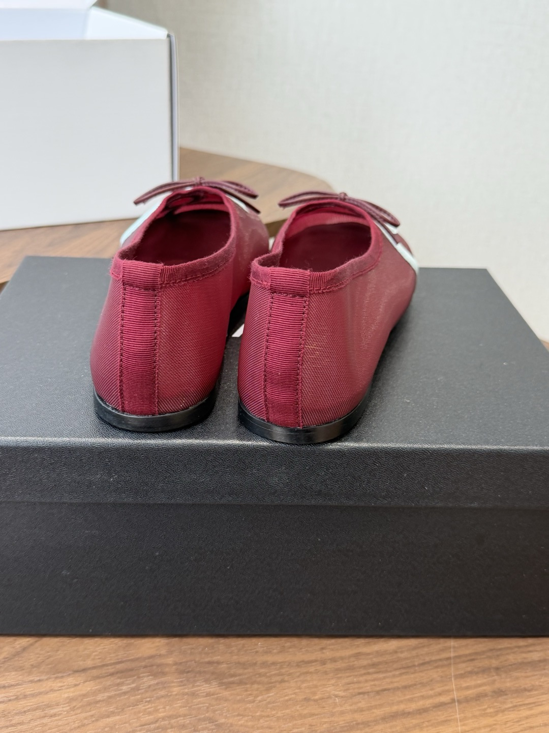 Chanel 26ss 春夏系列芭蕾舞鞋 网鞋 清凉款 非常火的大双C设计手工车线非常耗时耗力 面料:网纱/进口混种小羊 Chanel 26ss 春夏系列芭蕾舞鞋 网鞋 清凉款 非常火的大双C设计手工车线非常耗时耗力 面料:网纱/进口混种小羊