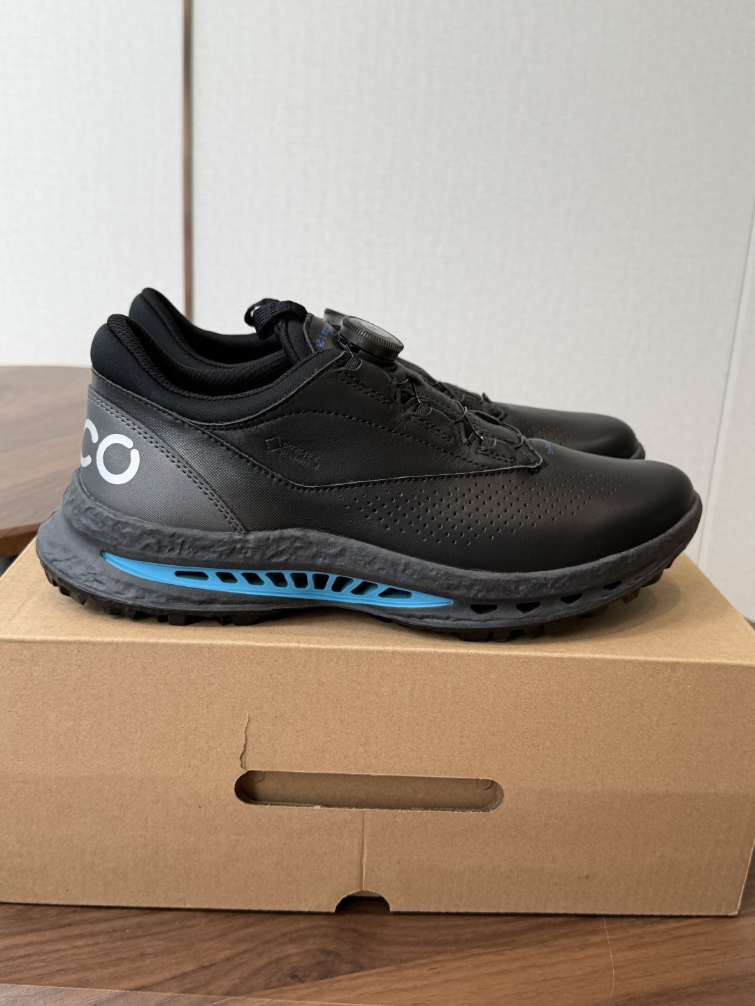 Ecco/爱步高尔夫球鞋 男26ss新品BIOM健步C5牛皮轻盈柔软透气BOA男鞋!简单的大气的鞋面设计,老钱风休闲款, Ecco/爱步高尔夫球鞋 男26ss新品BIOM健步C5牛皮轻盈柔软透气BOA男鞋!简单的大气的鞋面设计,老钱风休闲款,