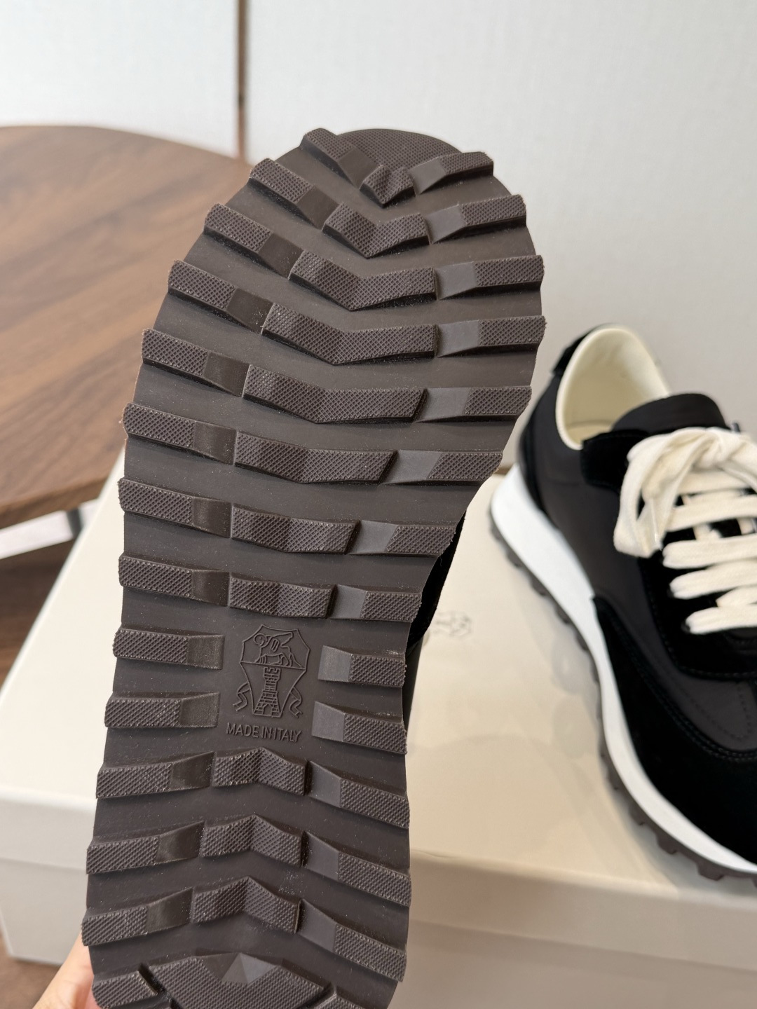 Brunello Cucinelli 26ss最新 Bc 系带 休闲鞋 鞋面进口麂皮/进口牛皮 内里进口羊毛 0.5 Brunello Cucinelli 26ss最新 Bc 系带 休闲鞋 鞋面进口麂皮/进口牛皮 内里进口羊毛 0.5