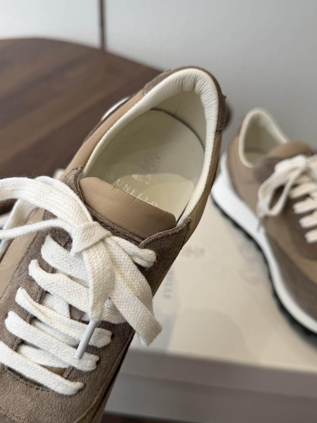 Brunello Cucinelli 26ss最新 Bc 系带 休闲鞋 鞋面进口麂皮/进口牛皮 内里进口羊毛 0.5 Brunello Cucinelli 26ss最新 Bc 系带 休闲鞋 鞋面进口麂皮/进口牛皮 内里进口羊毛 0.5