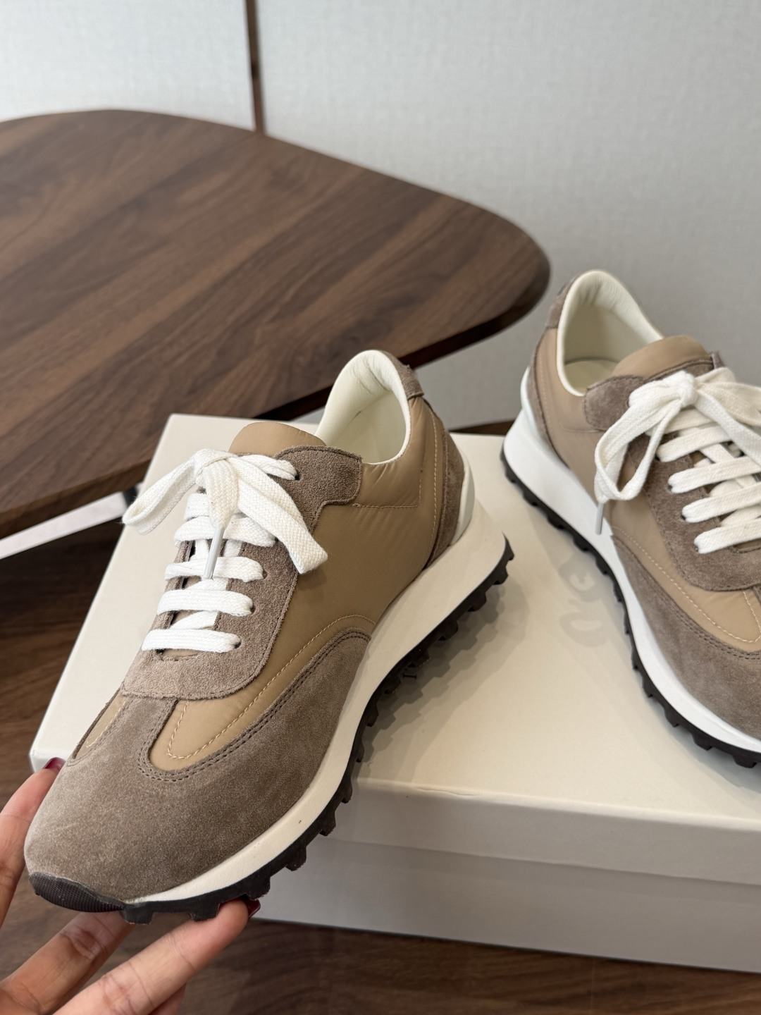 Brunello Cucinelli 26ss最新 Bc 系带 休闲鞋 鞋面进口麂皮/进口牛皮 内里进口羊毛 0.5 Brunello Cucinelli 26ss最新 Bc 系带 休闲鞋 鞋面进口麂皮/进口牛皮 内里进口羊毛 0.5