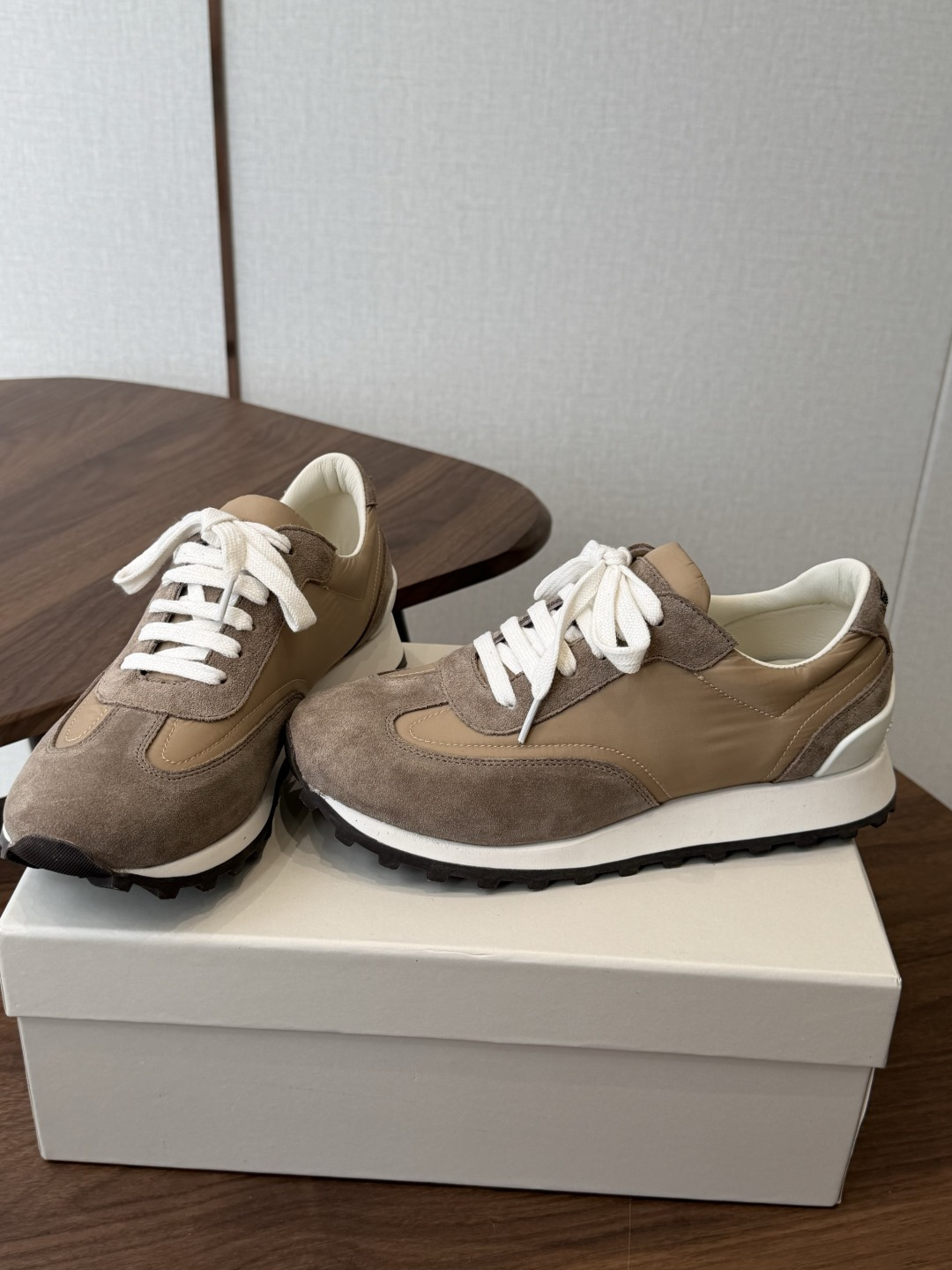 Brunello Cucinelli 26ss最新 Bc 系带 休闲鞋 鞋面进口麂皮/进口牛皮 内里进口羊毛 0.5 Brunello Cucinelli 26ss最新 Bc 系带 休闲鞋 鞋面进口麂皮/进口牛皮 内里进口羊毛 0.5