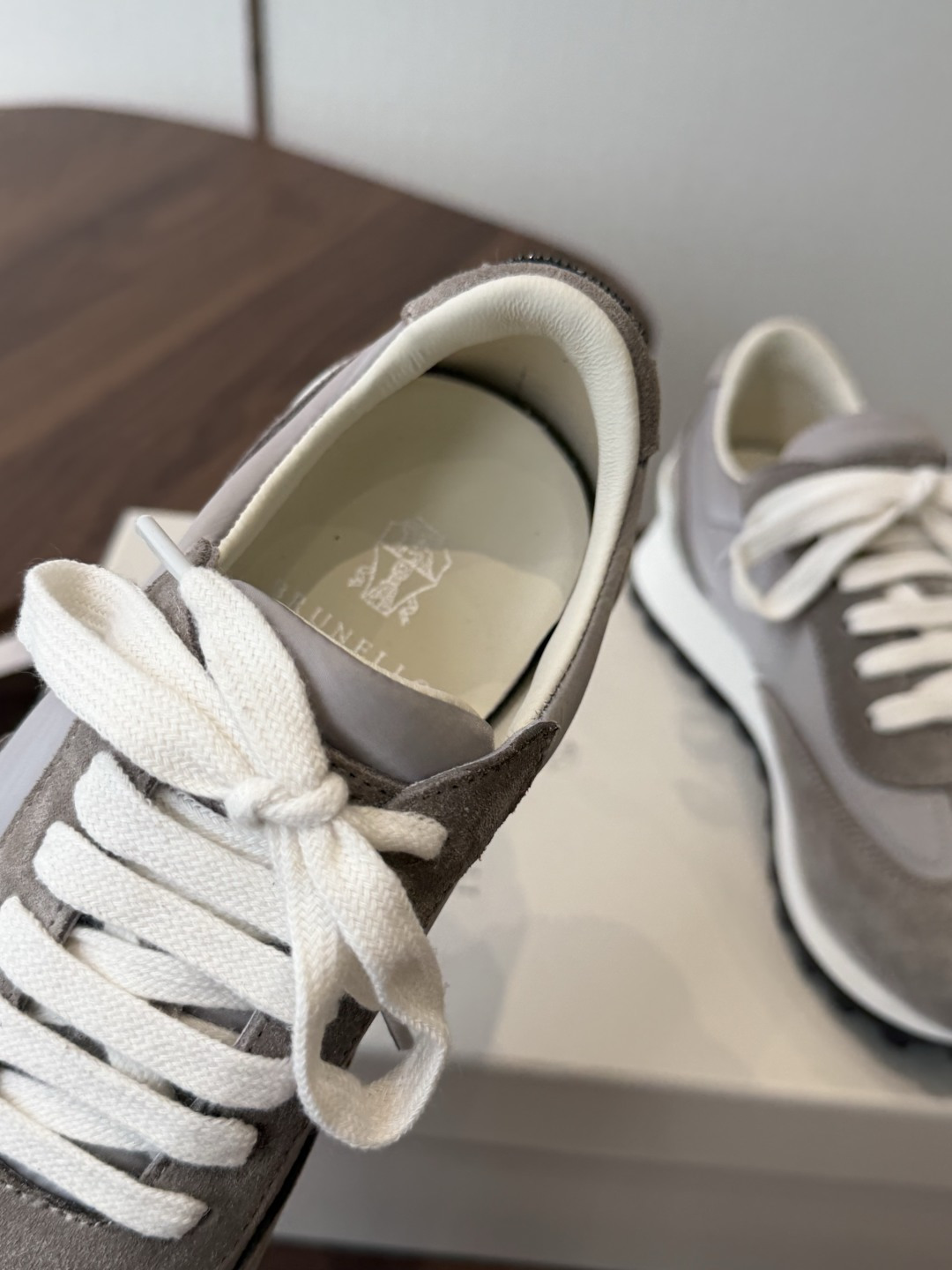 Brunello Cucinelli 26ss最新 Bc 系带 休闲鞋 鞋面进口麂皮/进口牛皮 内里进口羊毛 0.5 Brunello Cucinelli 26ss最新 Bc 系带 休闲鞋 鞋面进口麂皮/进口牛皮 内里进口羊毛 0.5