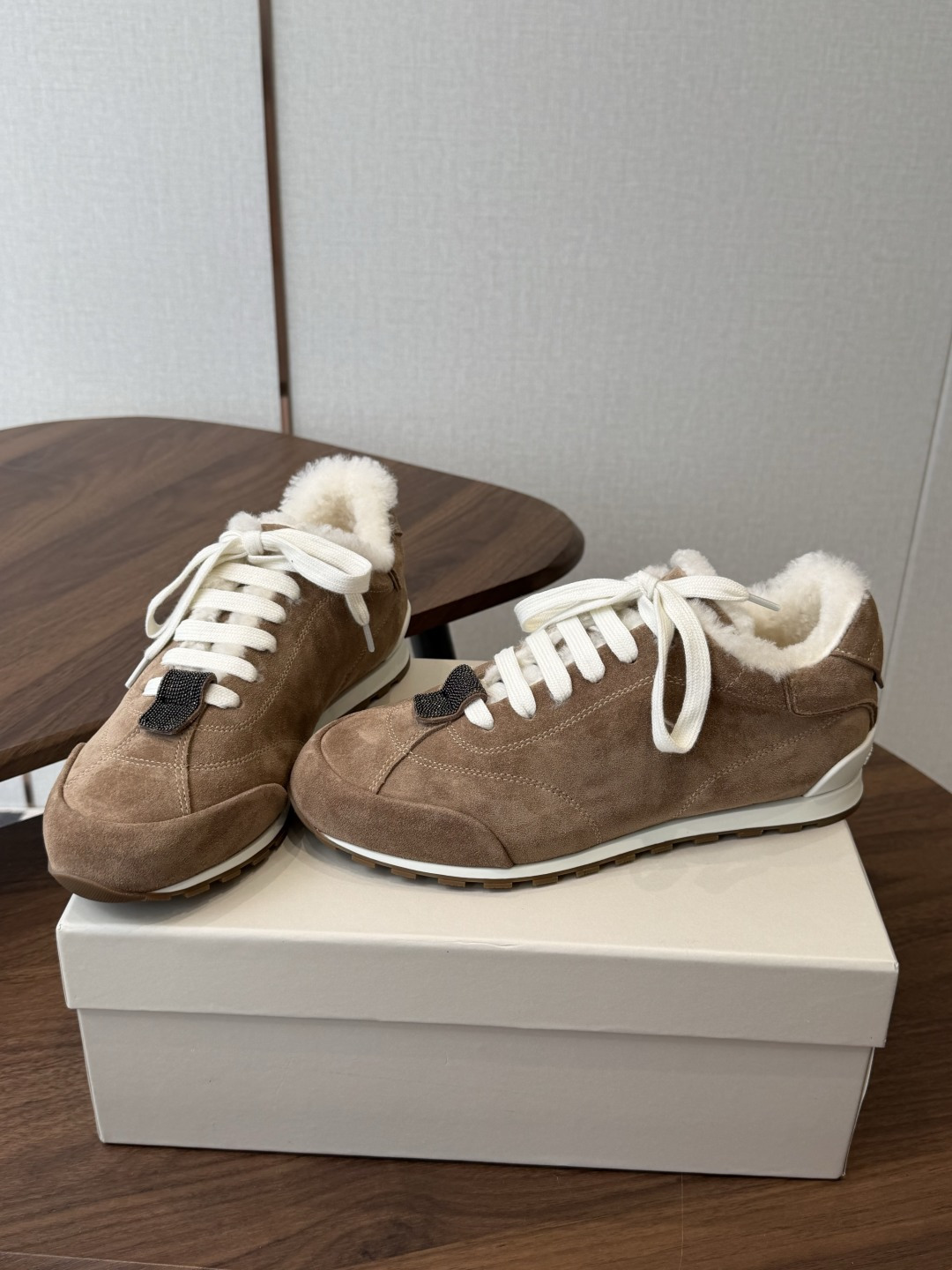 Brunello Cucinelli 26ss最新 Bc 系带 羊毛休闲鞋 鞋面进口麂皮/进口牛皮 内里进口羊毛/羊 Brunello Cucinelli 26ss最新 Bc 系带 羊毛休闲鞋 鞋面进口麂皮/进口牛皮 内里进口羊毛/羊