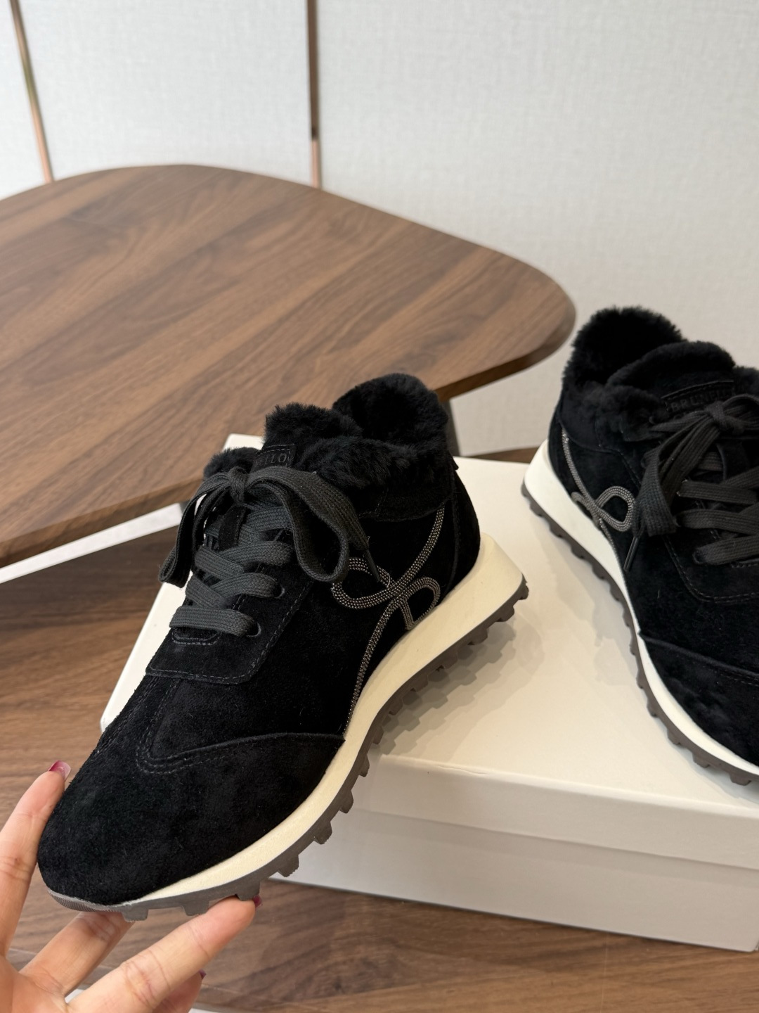 Brunello Cucinelli 26ss最新 Bc 系带 羊毛休闲鞋 鞋面进口麂皮/进口牛皮 内里进口羊毛/羊 Brunello Cucinelli 26ss最新 Bc 系带 羊毛休闲鞋 鞋面进口麂皮/进口牛皮 内里进口羊毛/羊