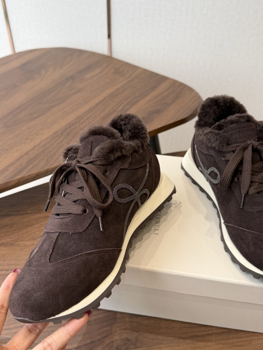 Brunello Cucinelli 26ss最新 Bc 系带 羊毛休闲鞋 鞋面进口麂皮/进口牛皮 内里进口羊毛/羊 Brunello Cucinelli 26ss最新 Bc 系带 羊毛休闲鞋 鞋面进口麂皮/进口牛皮 内里进口羊毛/羊