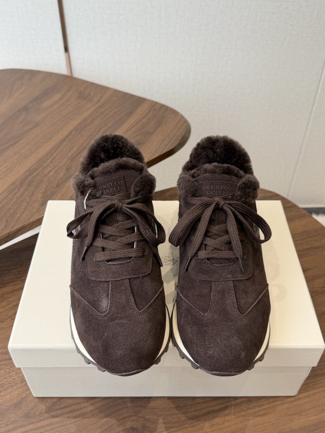 Brunello Cucinelli  26ss最新 Bc 系带 羊毛休闲鞋  鞋面进口麂皮/进口牛皮 内里进口羊毛/羊