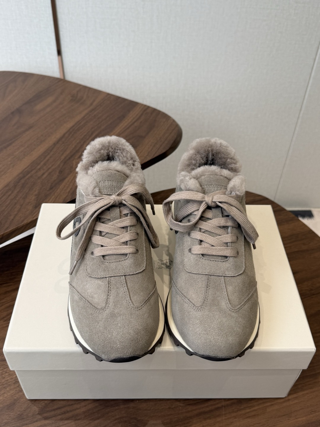 Brunello Cucinelli  26ss最新 Bc 系带 羊毛休闲鞋  鞋面进口麂皮/进口牛皮 内里进口羊毛/羊