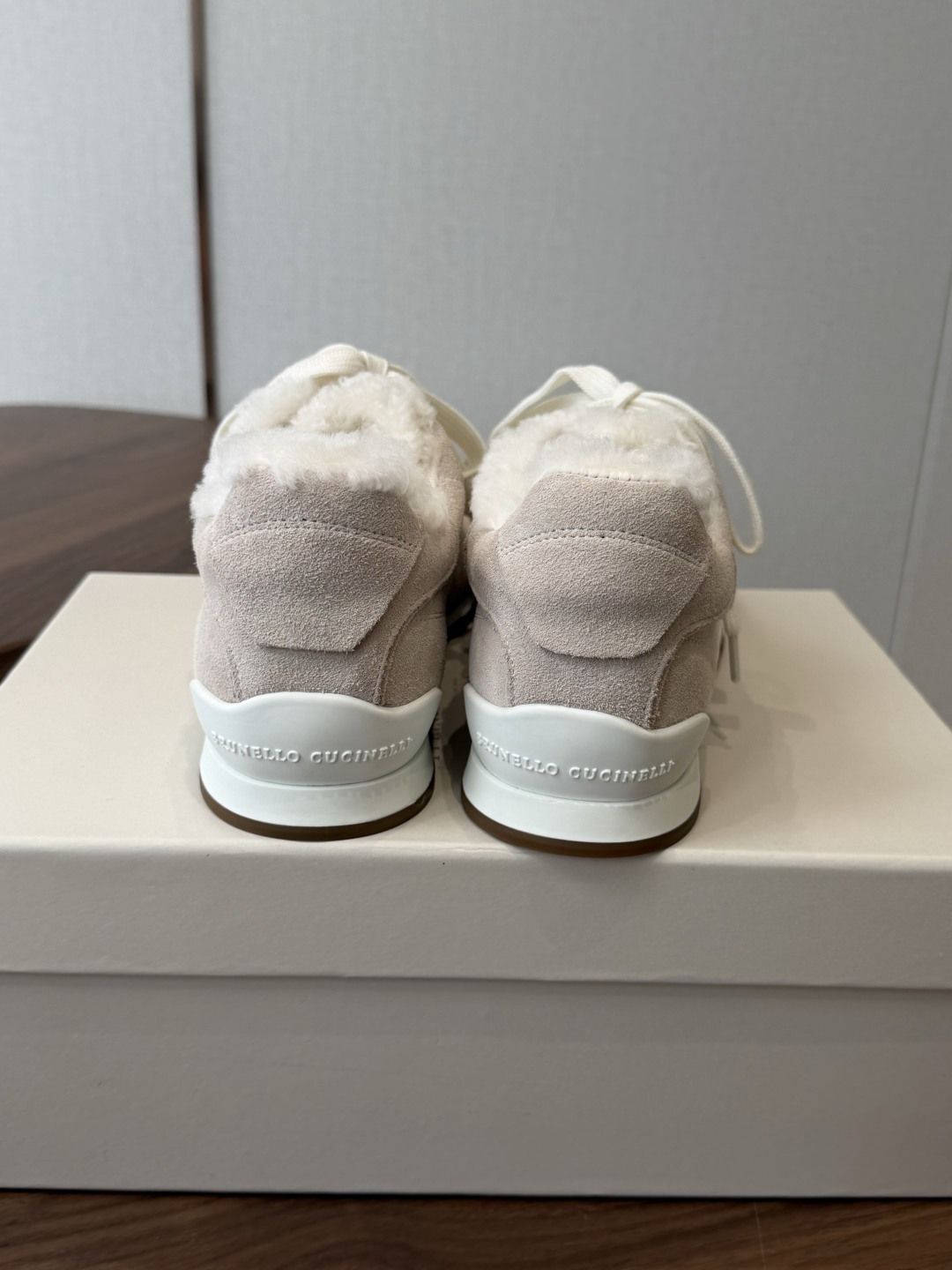 Brunello Cucinelli 26ss最新 Bc 系带 羊毛休闲鞋 鞋面进口麂皮/进口牛皮 内里进口羊毛/羊 Brunello Cucinelli 26ss最新 Bc 系带 羊毛休闲鞋 鞋面进口麂皮/进口牛皮 内里进口羊毛/羊