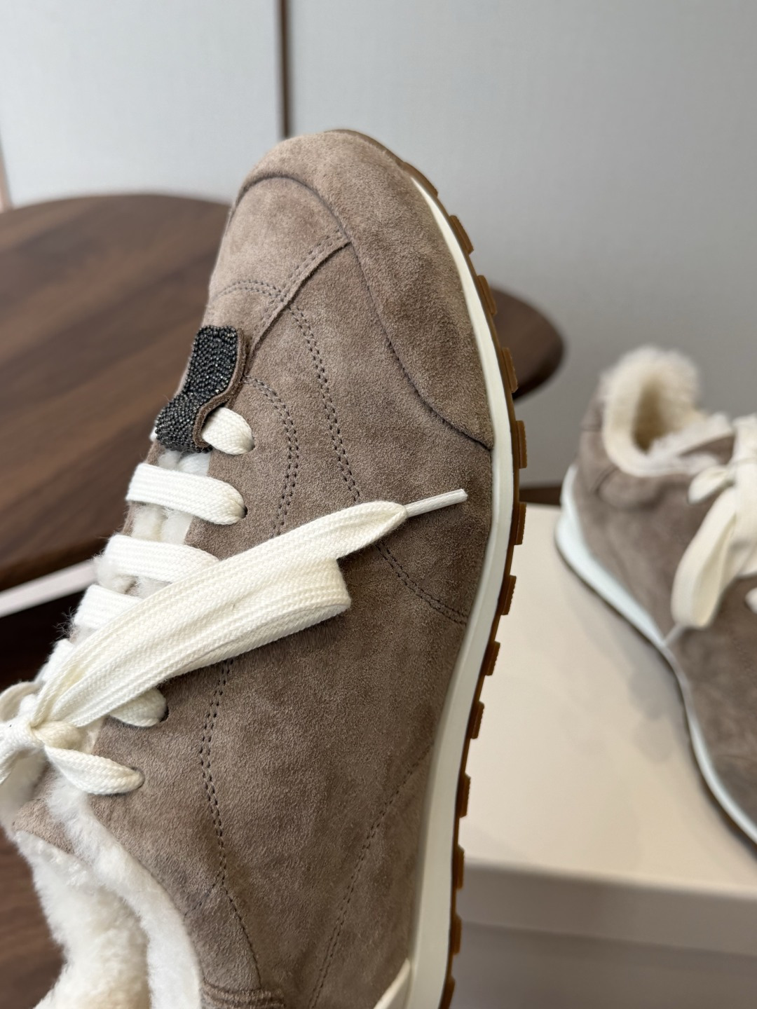 Brunello Cucinelli 26ss最新 Bc 系带 羊毛休闲鞋 鞋面进口麂皮/进口牛皮 内里进口羊毛/羊 Brunello Cucinelli 26ss最新 Bc 系带 羊毛休闲鞋 鞋面进口麂皮/进口牛皮 内里进口羊毛/羊