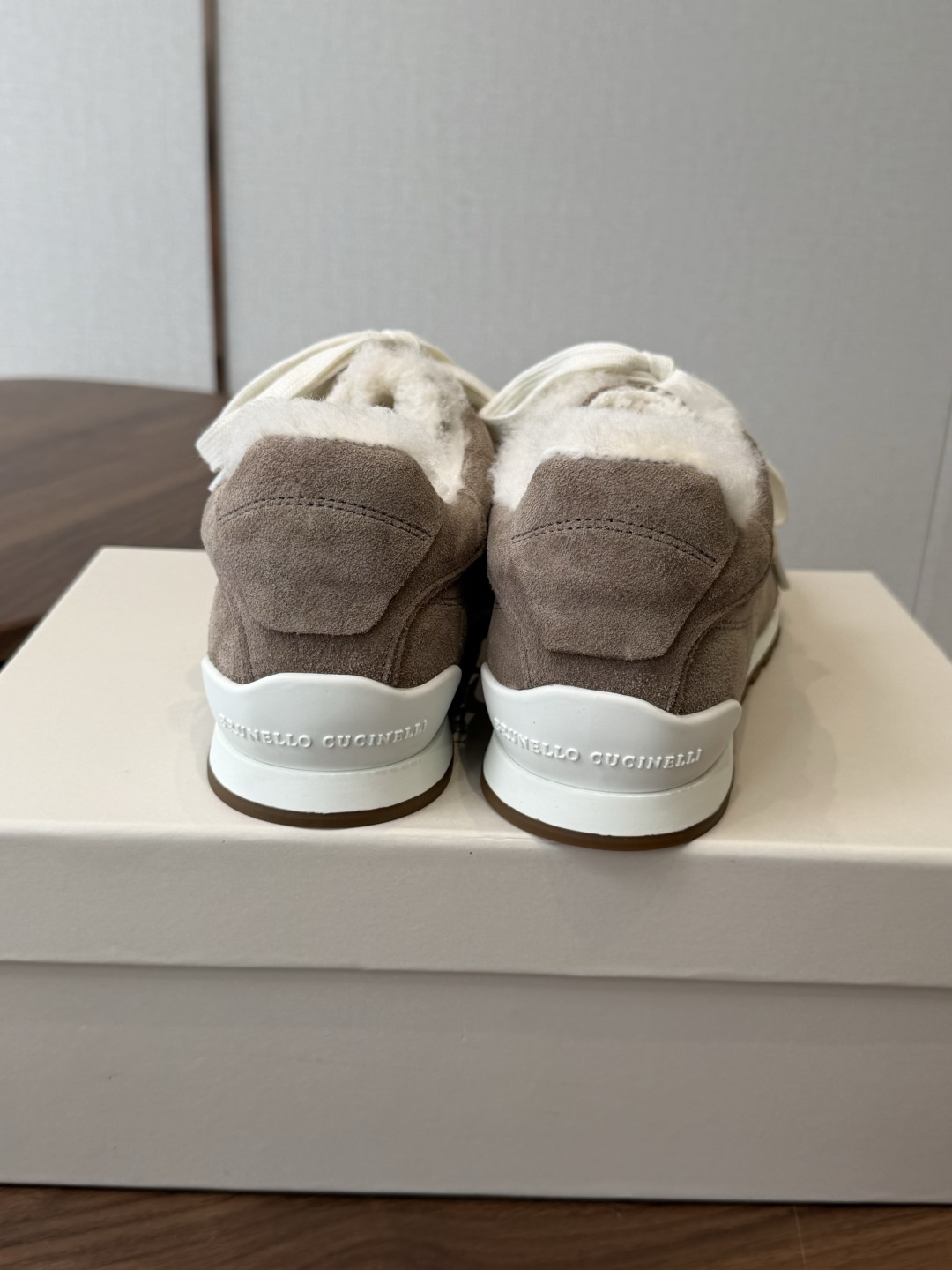 Brunello Cucinelli 26ss最新 Bc 系带 羊毛休闲鞋 鞋面进口麂皮/进口牛皮 内里进口羊毛/羊 Brunello Cucinelli 26ss最新 Bc 系带 羊毛休闲鞋 鞋面进口麂皮/进口牛皮 内里进口羊毛/羊