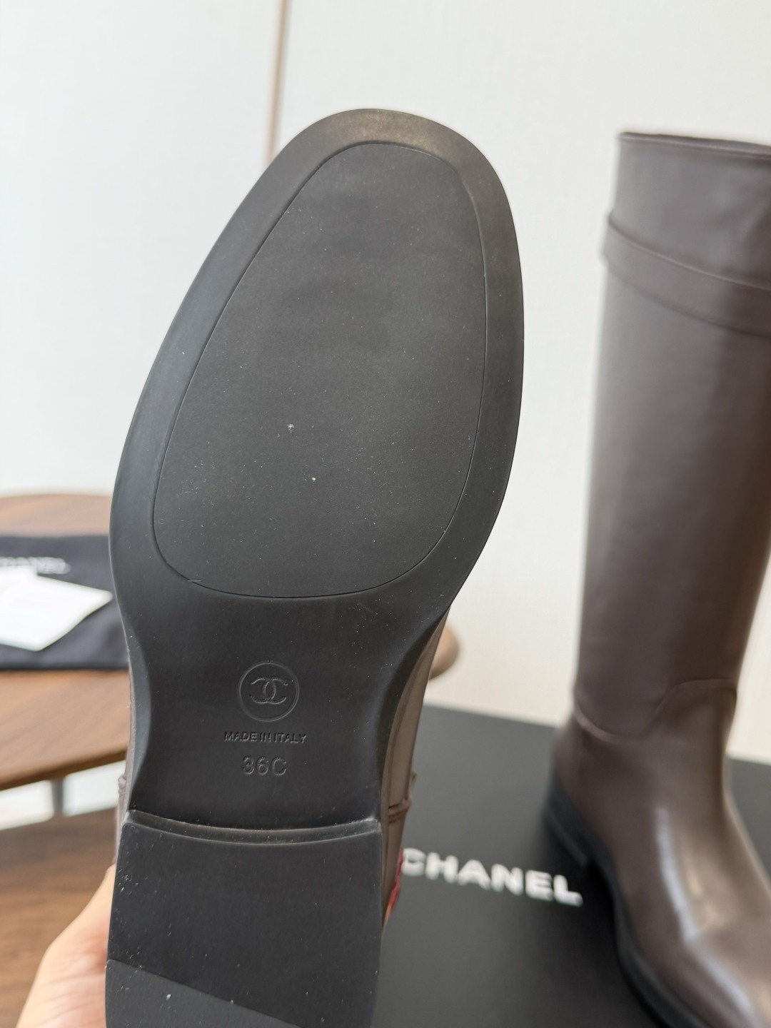 Chanel 26ss香奈儿中古款 切尔西 短靴 秋冬中古款 上脚特显腿型百搭 任何仙女都可以轻松驾驭 鞋面: Chanel 26ss香奈儿中古款 切尔西 短靴 秋冬中古款 上脚特显腿型百搭 任何仙女都可以轻松驾驭 鞋面: