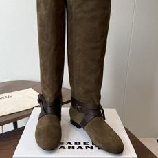 IsabelMarant 伊莎贝尔 26ss新款短靴长靴 设计显腿细,松紧设计,适合各种纬度! 无任何装饰,简约到极致, IsabelMarant 伊莎贝尔 26ss新款短靴长靴 设计显腿细,松紧设计,适合各种纬度! 无任何装饰,简约到极致,