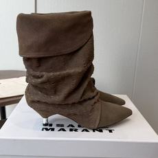 Isabel Marant 伊莎贝尔 26ss 尖头细跟短靴 一脚蹬细跟短靴,麟片皮孔点缀短靴腰身,时尚感满满,银色小 Isabel Marant 伊莎贝尔 26ss 尖头细跟短靴 一脚蹬细跟短靴,麟片皮孔点缀短靴腰身,时尚感满满,银色小